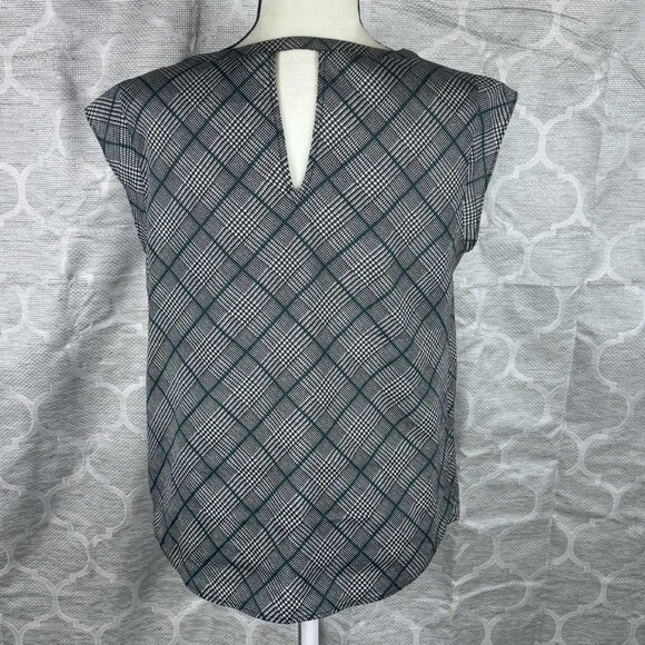 The Limited Sleeveless Plaid Blouse - Size M - Picture 3 of 7